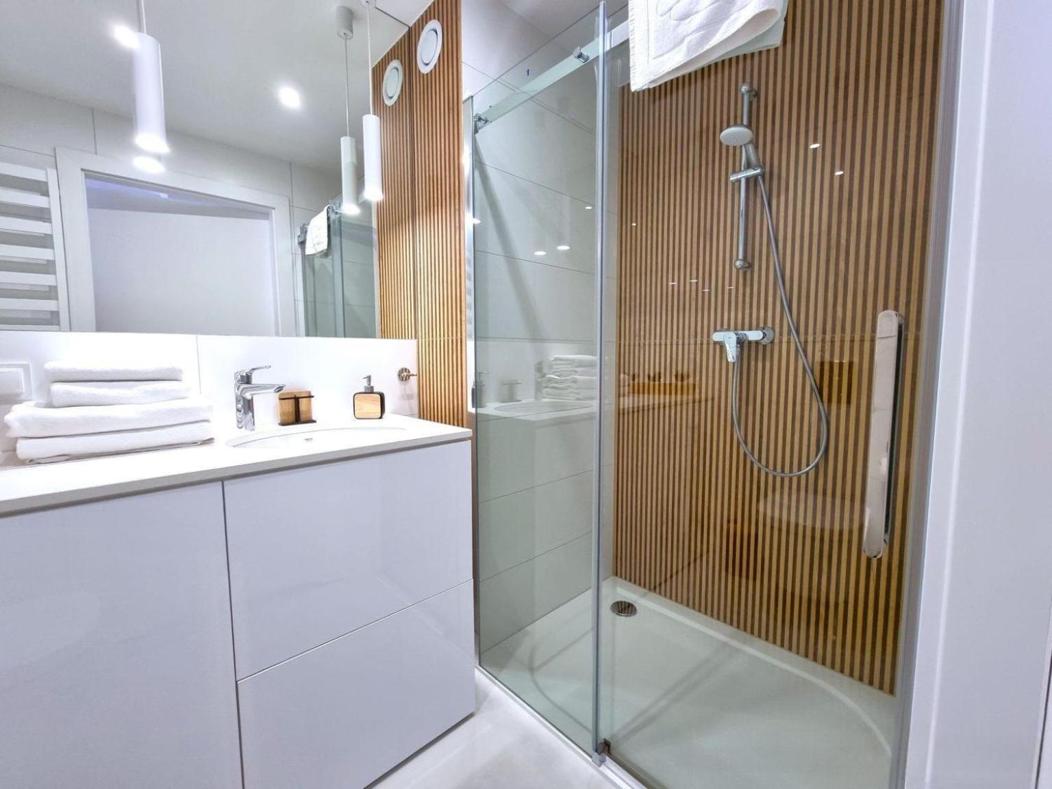 קולובז'ג Horyzont Apartamenty - Apartamenty Westin House Sauna, Basen I Silownia מראה חיצוני תמונה